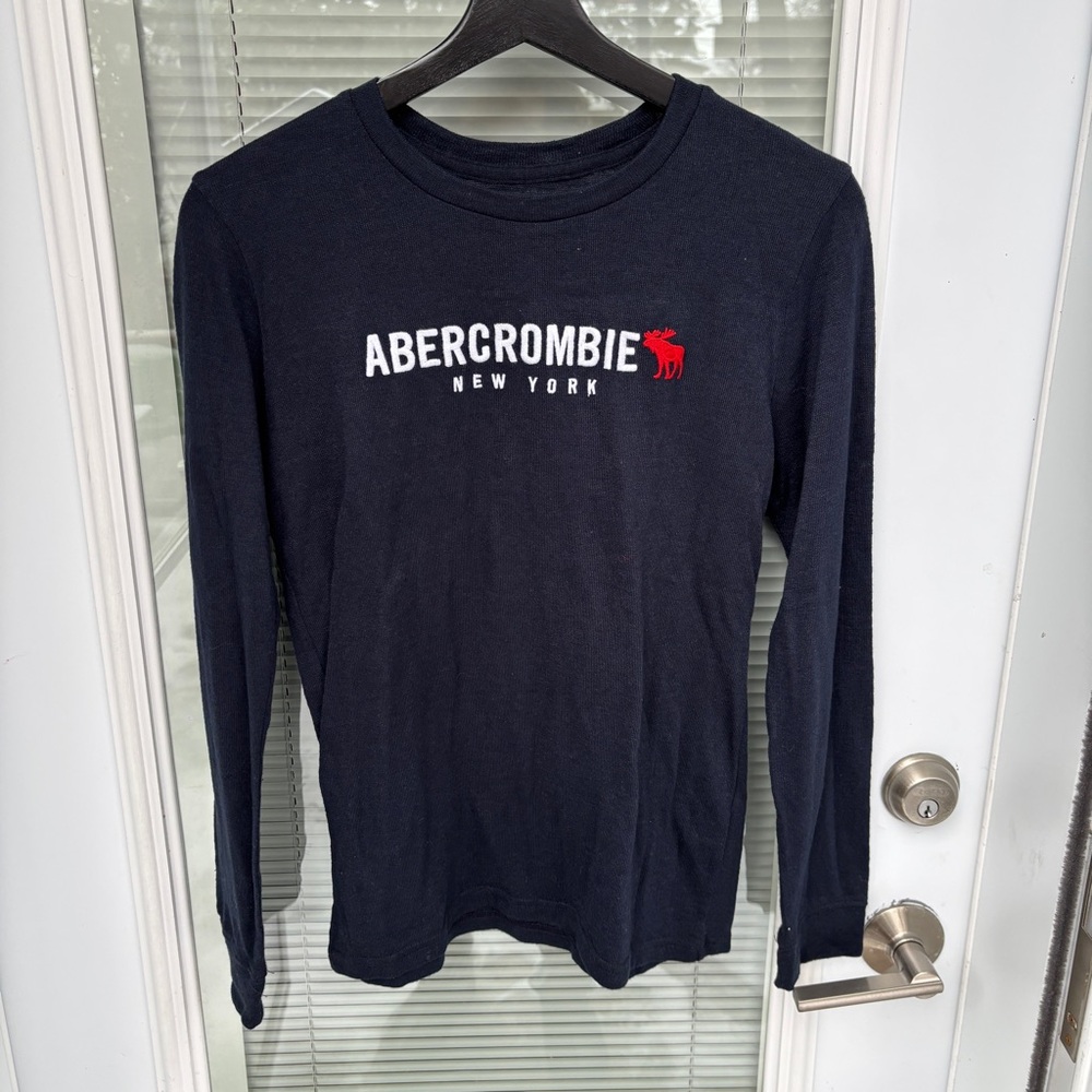 Abercrombie Kids 13/14 Soft Stretch Knit Long Sleeve Crewneck Shirt Like New